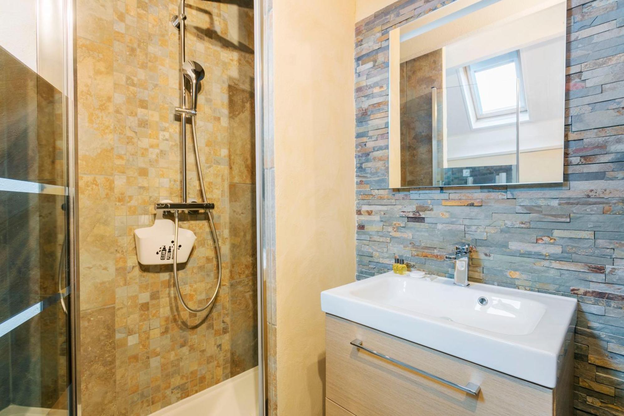 Roissy Appartements Bilik gambar
