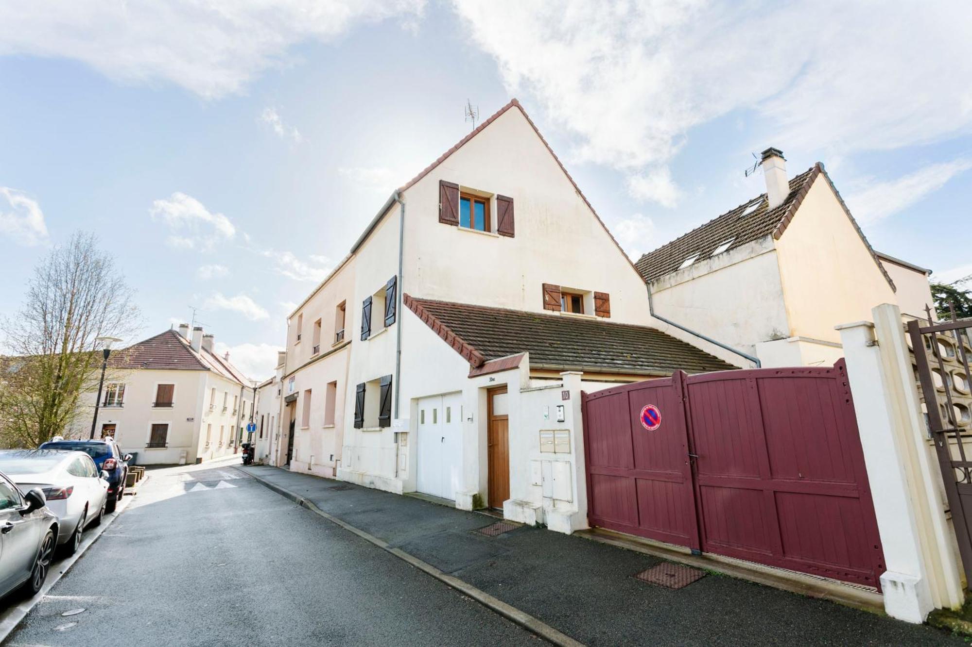 Roissy Appartements Bilik gambar